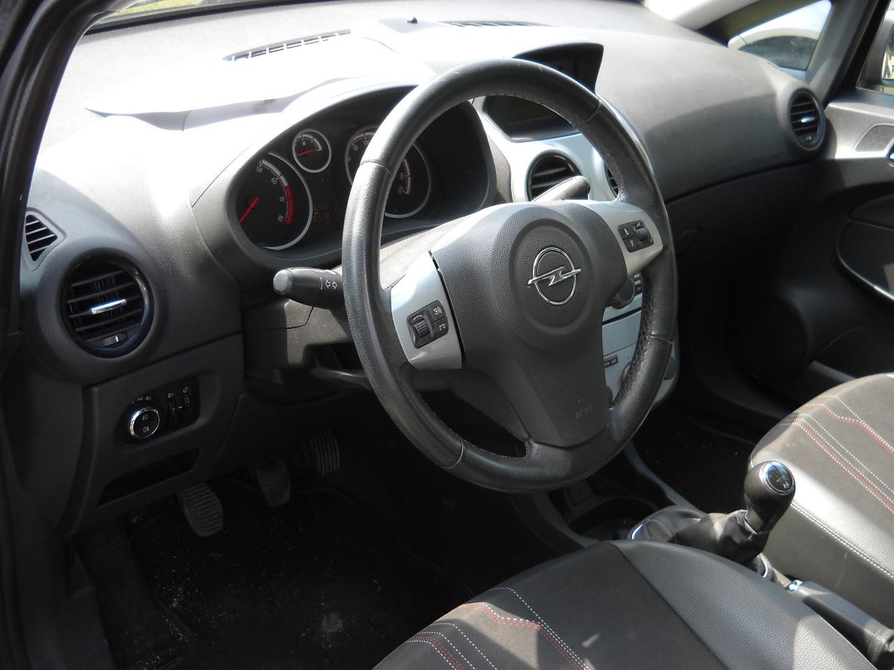 Opel Corsa 1.2 5 porte Edition