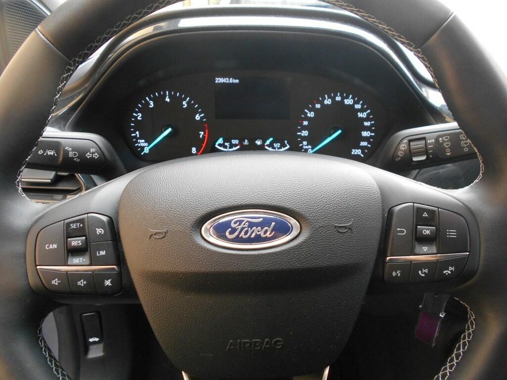 Ford Puma 1.0 EcoBoost Hybrid Titanium