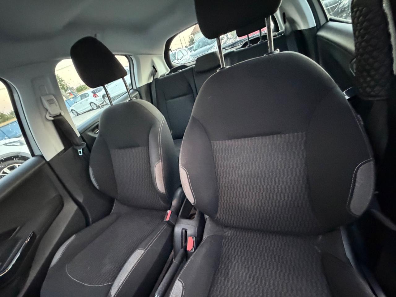 Peugeot 208 PureTech 82 5 porte Allure