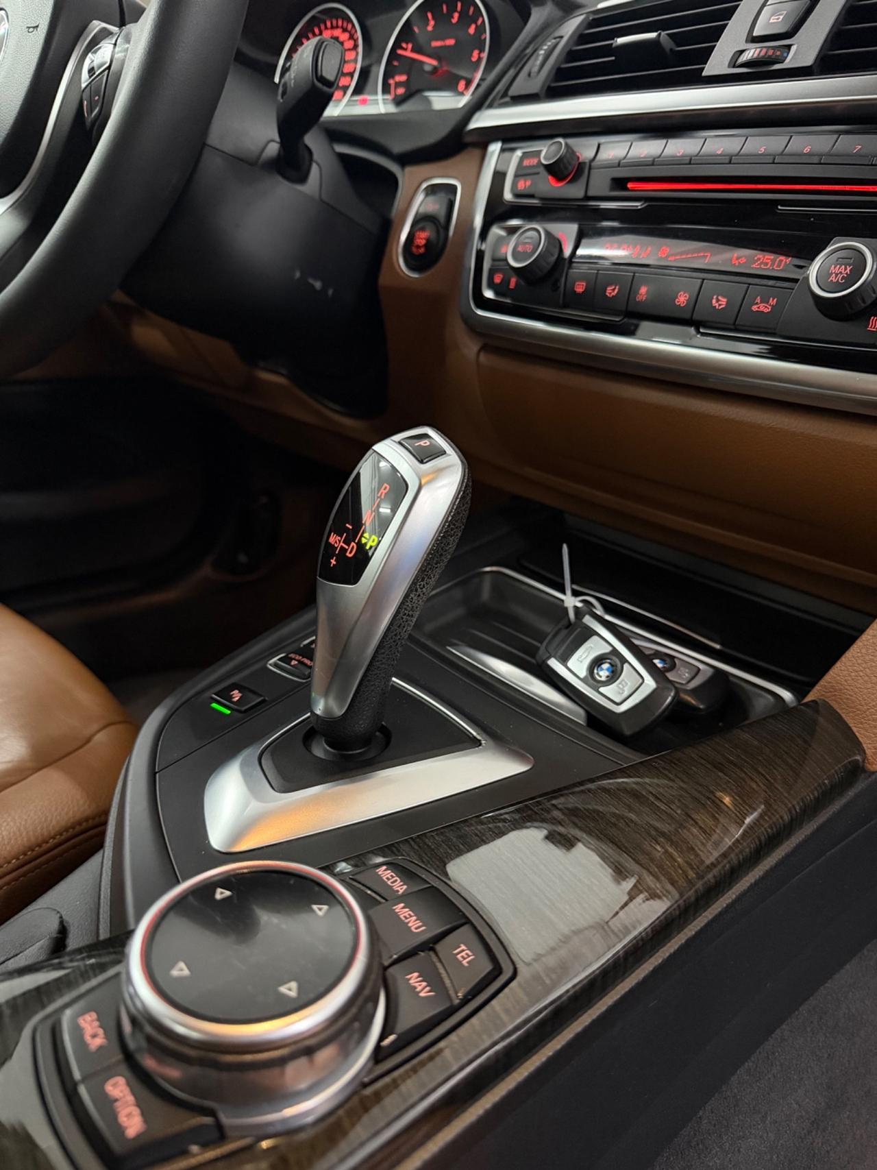 Bmw serie 4 420d Coupé Luxury FINANZIABILE