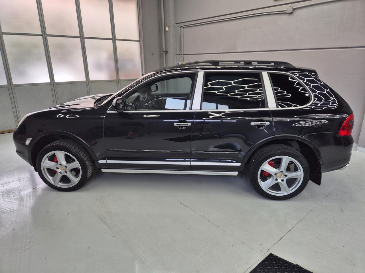 Porsche Cayenne 4.5 cat Turbo