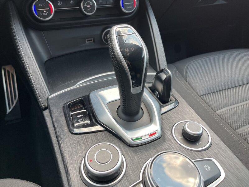 Alfa Romeo Stelvio 2020 2.2 t Business rwd 160cv auto