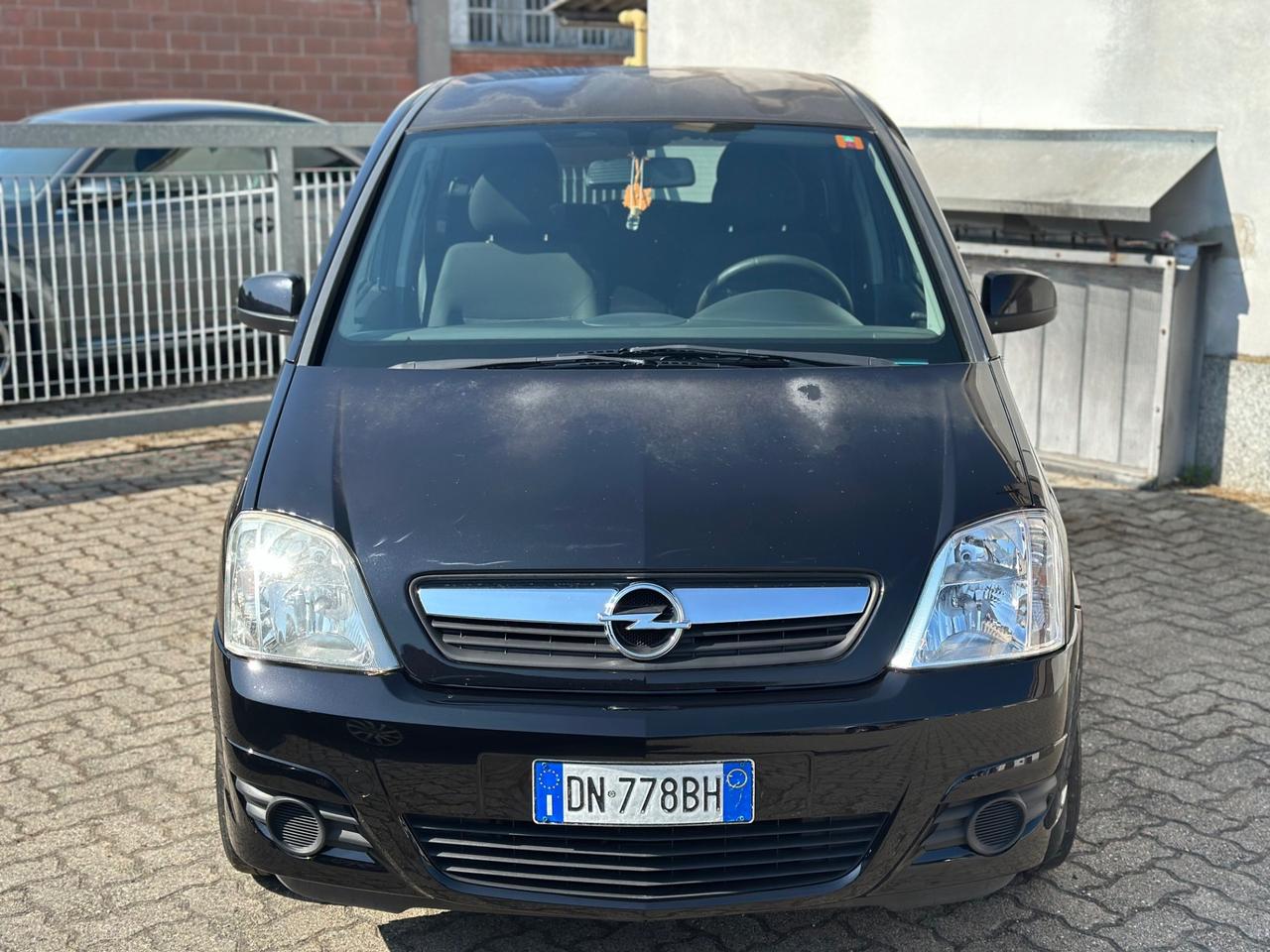 Opel Meriva 1.4 16V Cosmo