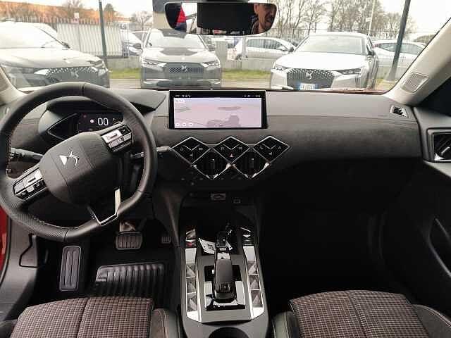 DS DS 3 Crossback 1.2 HYBRID 136cv DCT6 ETOILE KM ZERO