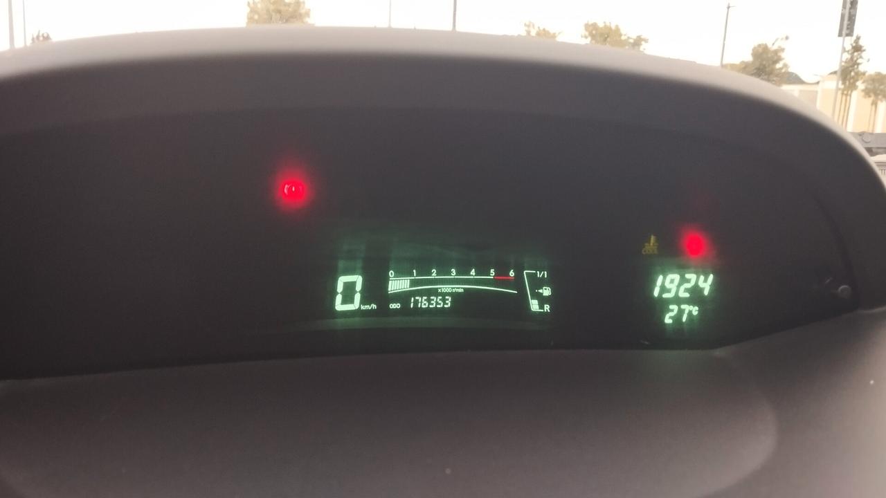 TOYOTA YARIS 1.4 DIESEL-2006