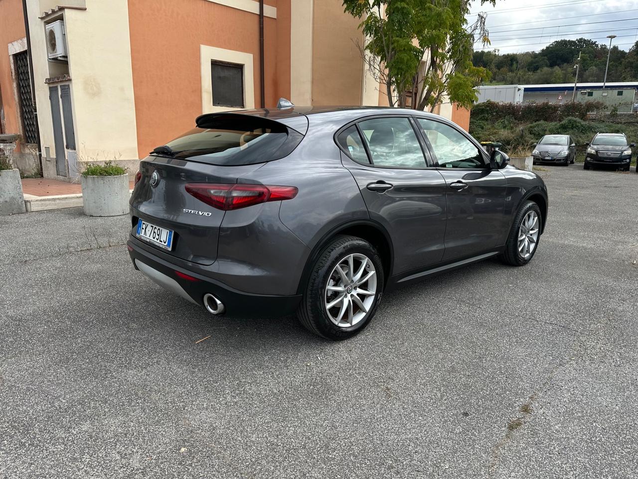 Alfa Romeo Stelvio 2.2 Turbodiesel 210 CV AT8 Q4 Business