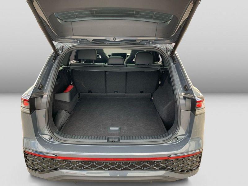 Volkswagen Tayron 2.0 TDI SCR 193 CV 4Motion DSG R-Line Tetto Gancio 20" Matrix Led