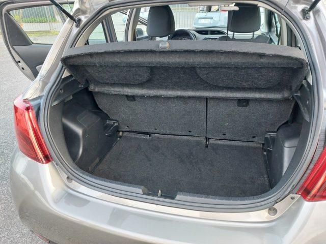 TOYOTA Yaris 1.0 5 porte Active EURO 6 Neopatentati