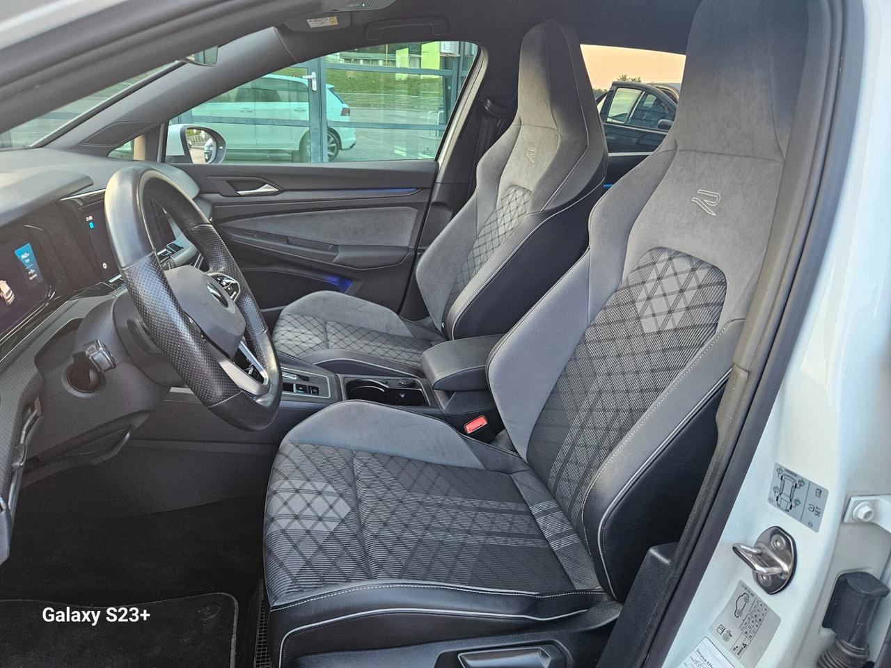 Golf 8 DSG R-Line hybrid PROMO USATO/SCAMBIO