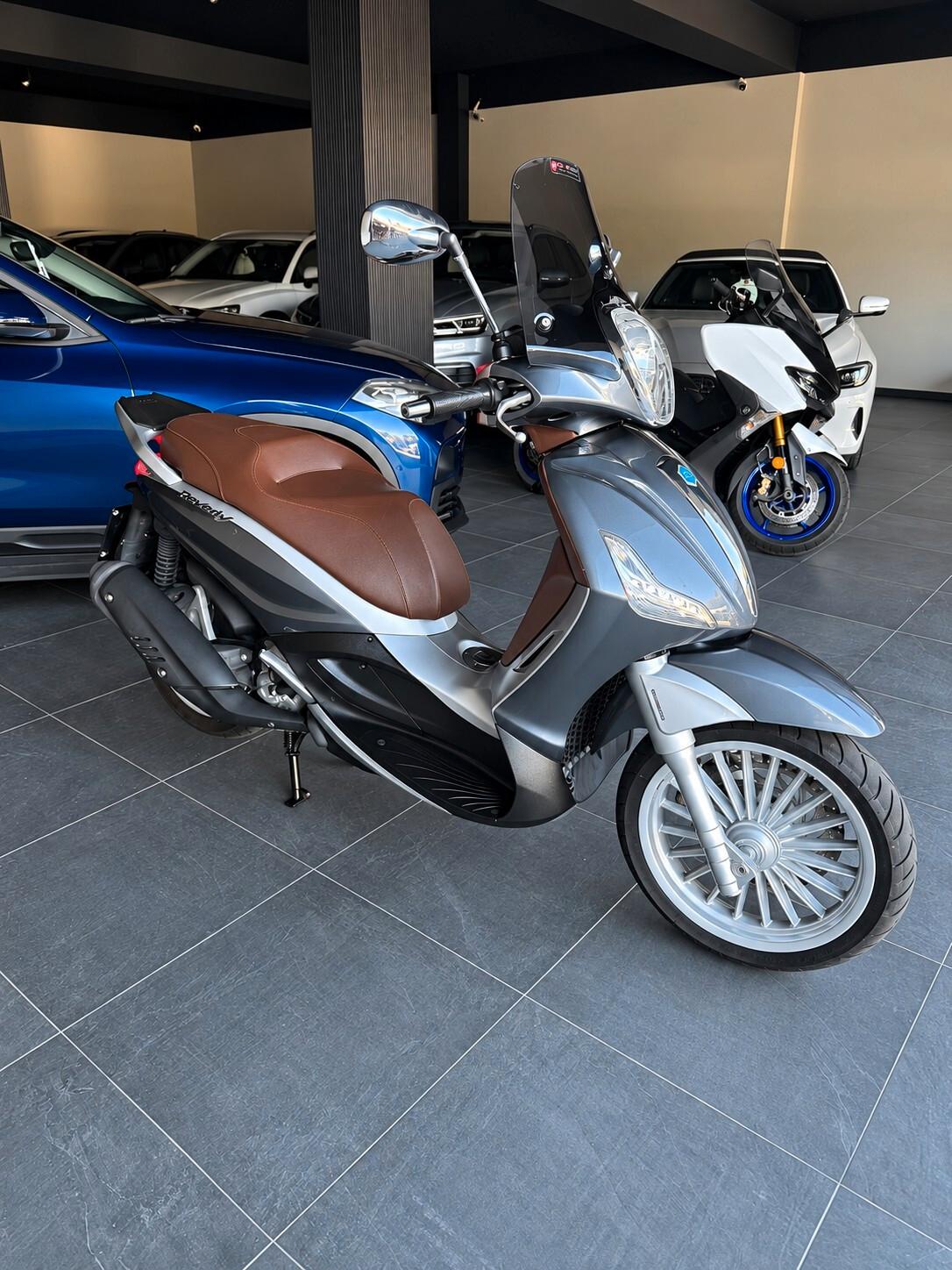 Piaggio Beverly 300 i.e.