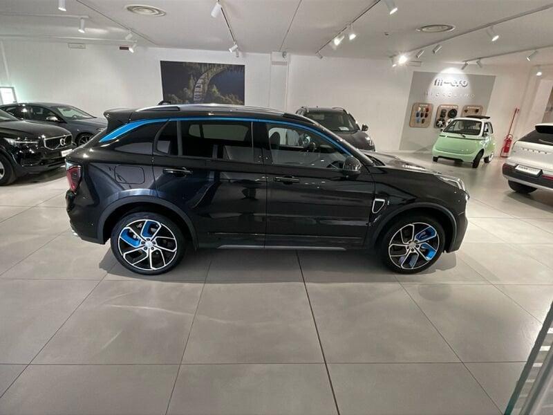 Lynk & Co 01 01 1.5 192KW PHEV DCT 6.6 KW OBC