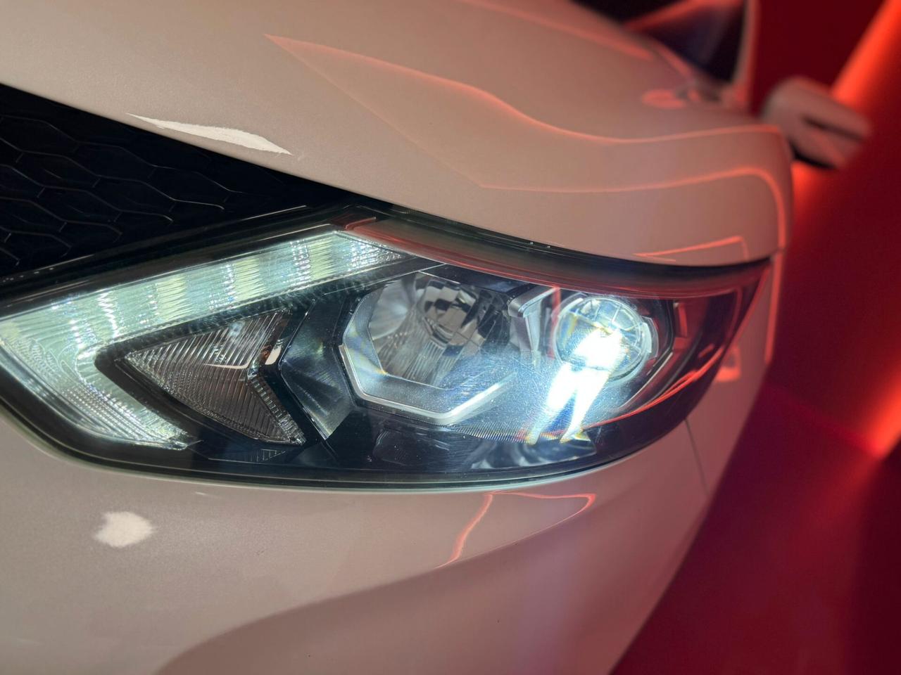 Nissan Qashqai 1.6 dCi X-Tronic 2WD Black Edition