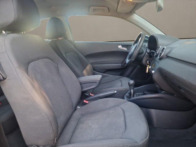 AUDI A1 1.6 TDI 105 CV Attraction