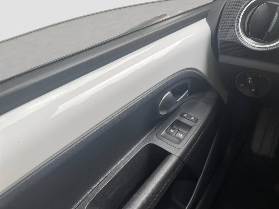 Volkswagen up! 1.0 65cv Evo move 2022