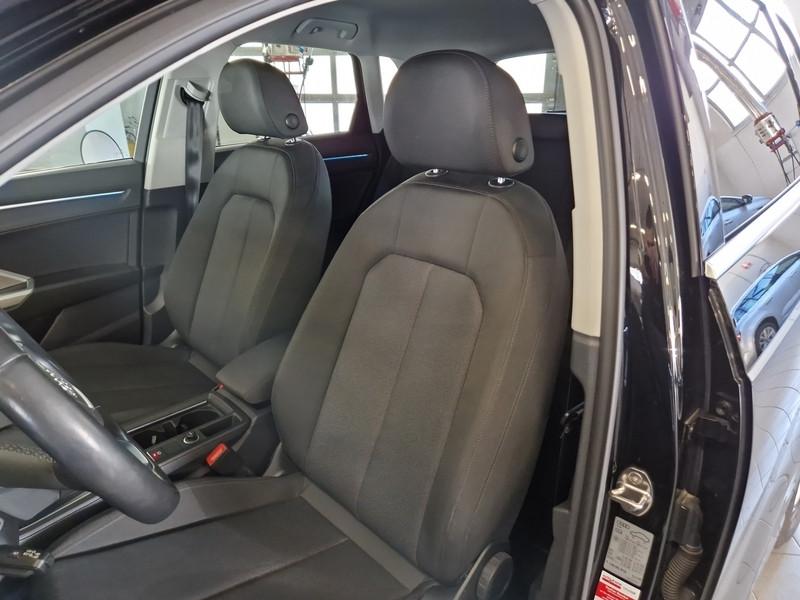 AUDI Q3 35 TDI S tronic Business Advanced