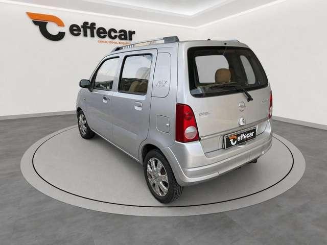 Opel Agila 1.2 16V Comfort