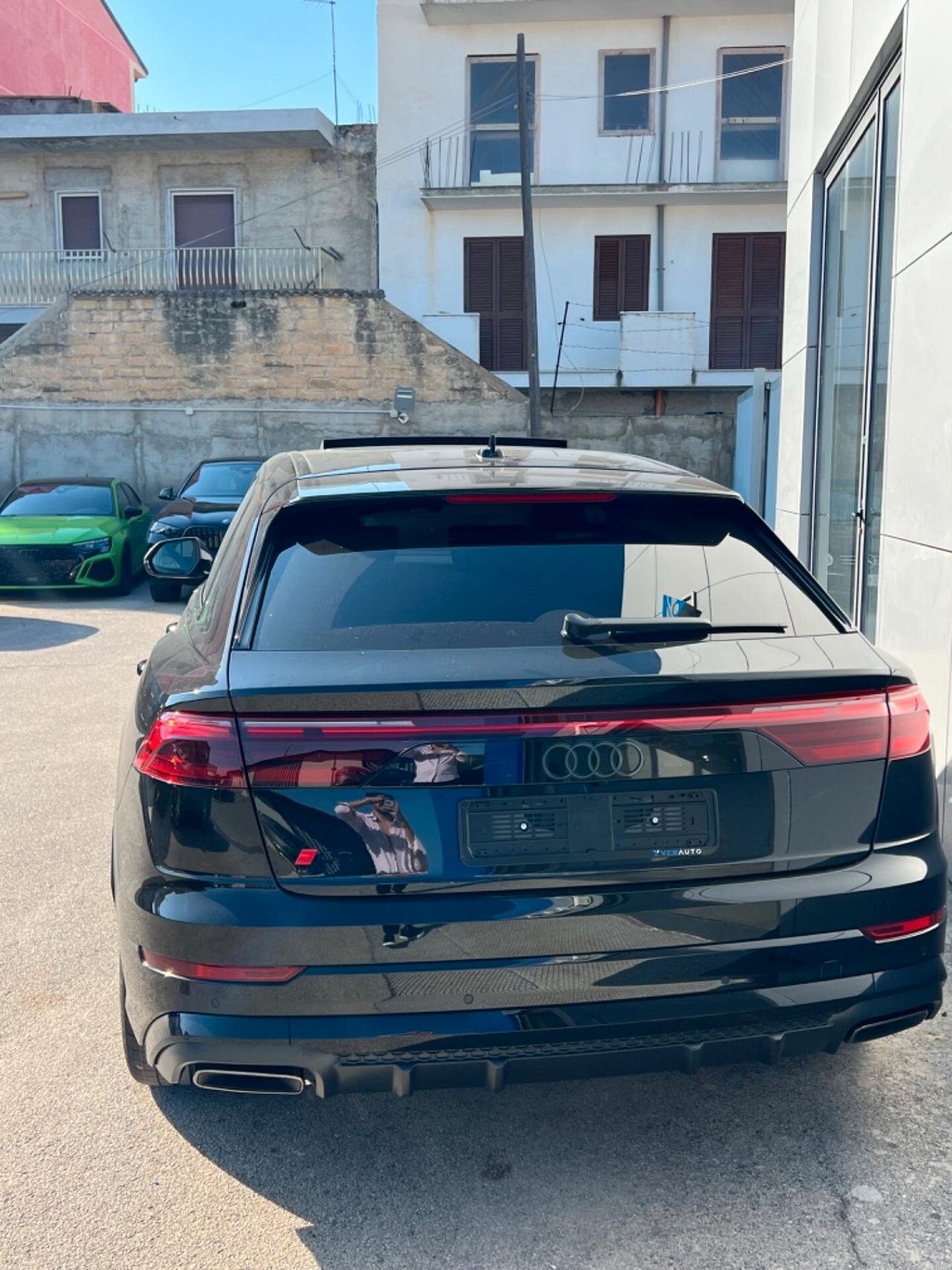 Audi Q8 50 TDI 286 CV quattro tiptronic S line - possibilità noleggio no scoring