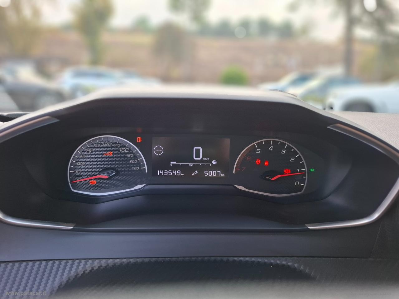 PEUGEOT 2008 BlueHDi 110 S&S Active