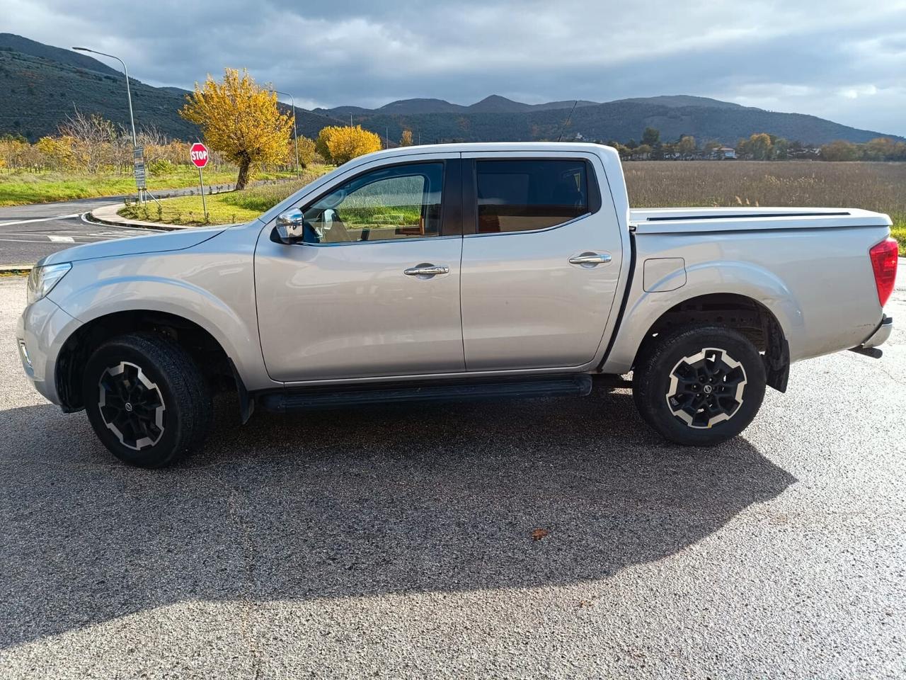 Nissan Navara 2.3 dCi 190 CV 4WD Double Cab N-Connecta