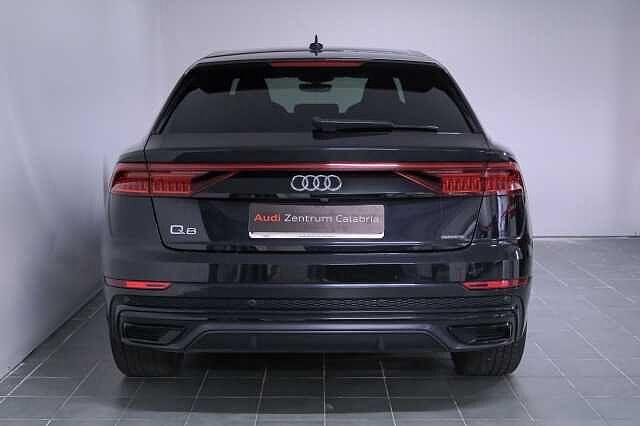 Audi Q8 50 TDI 286 CV quattro tiptronic Sport