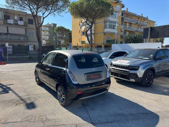 LANCIA Ypsilon 1.4 16V Sport MomoDesign Automatica