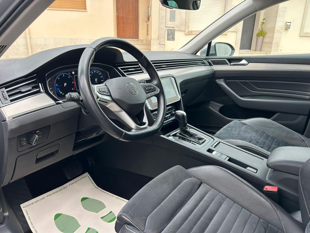 VW Passat 2.0 TDI DSG EXECUTIVE COCKPIT/NAVI-2020