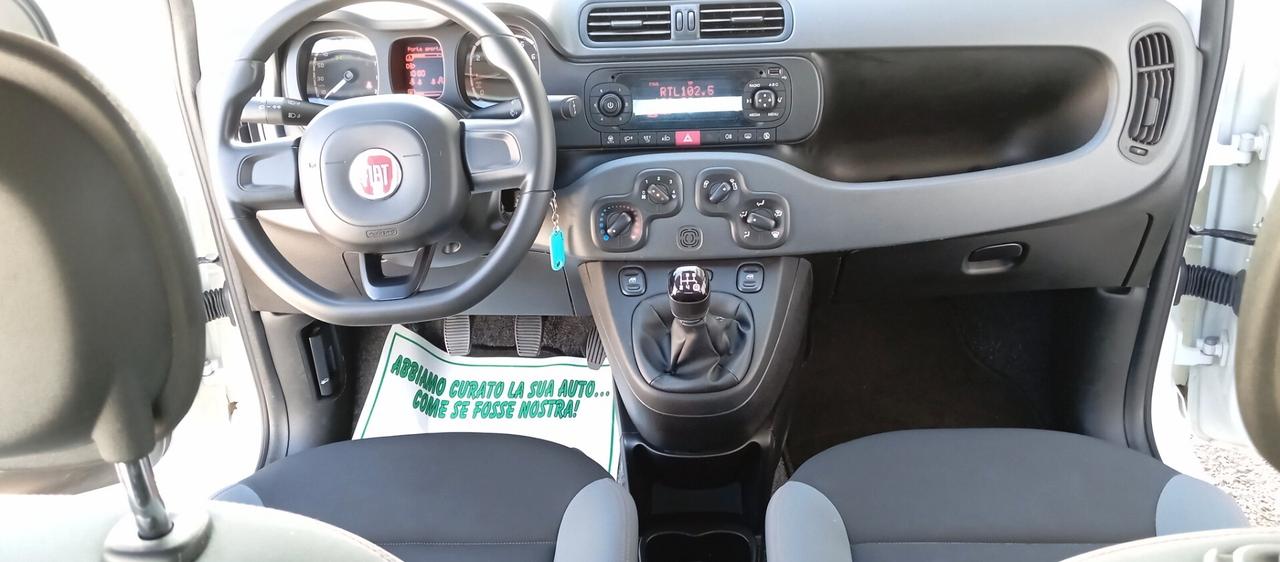 Fiat Panda 1.2i 69 CV - Garanzia-Neopatentati