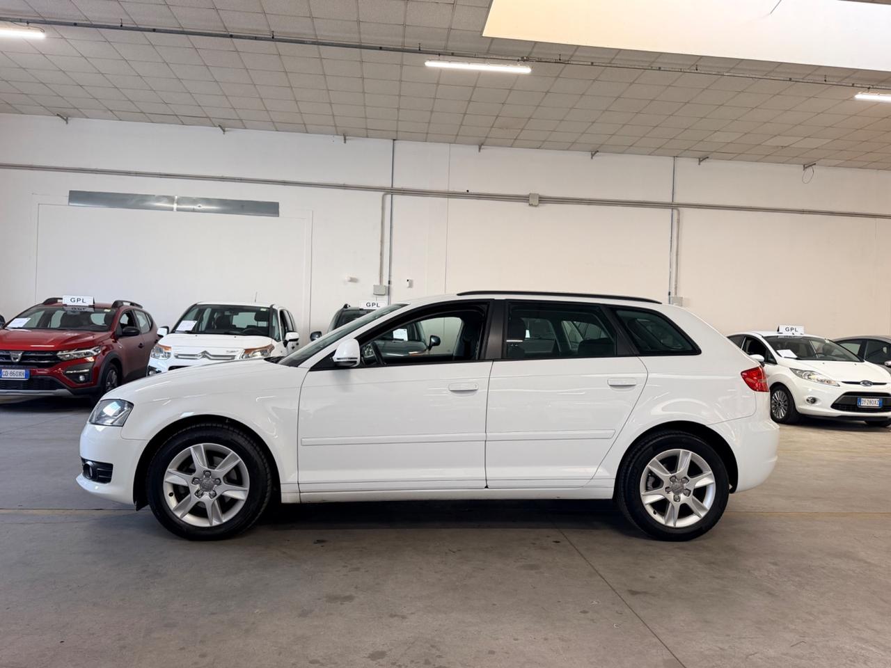 Audi A3 SPB 1.6 Attraction