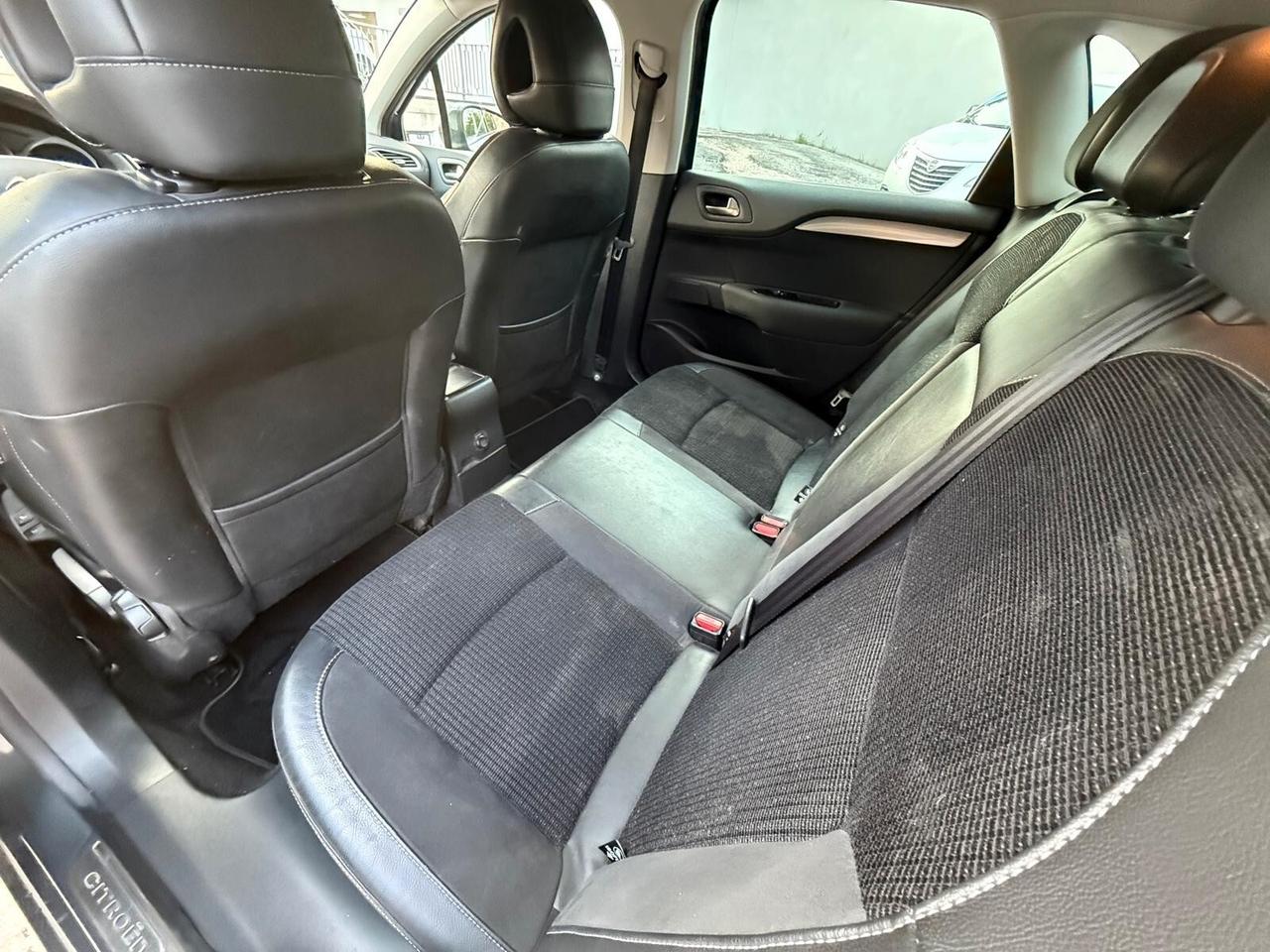 CITROEN C4 1,6 eHDI 110 CV EXCLUSIVE 5P