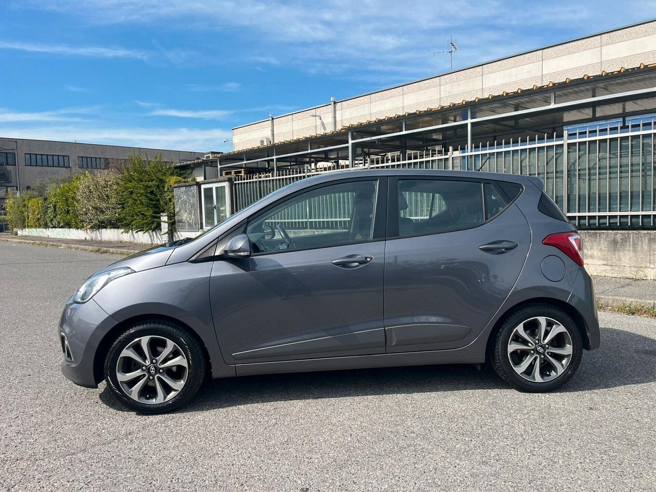 Hyundai I 10 1.0 SPECIAL X NEOPATENTATI