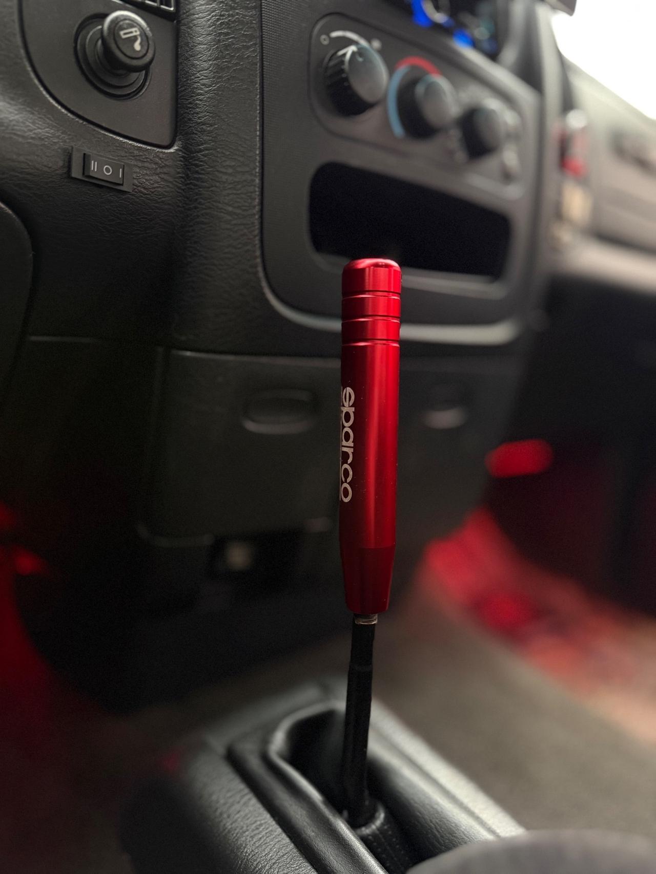 Dodge RAM 1500 4x4 4.7 MAGNUM AUTOCARRO