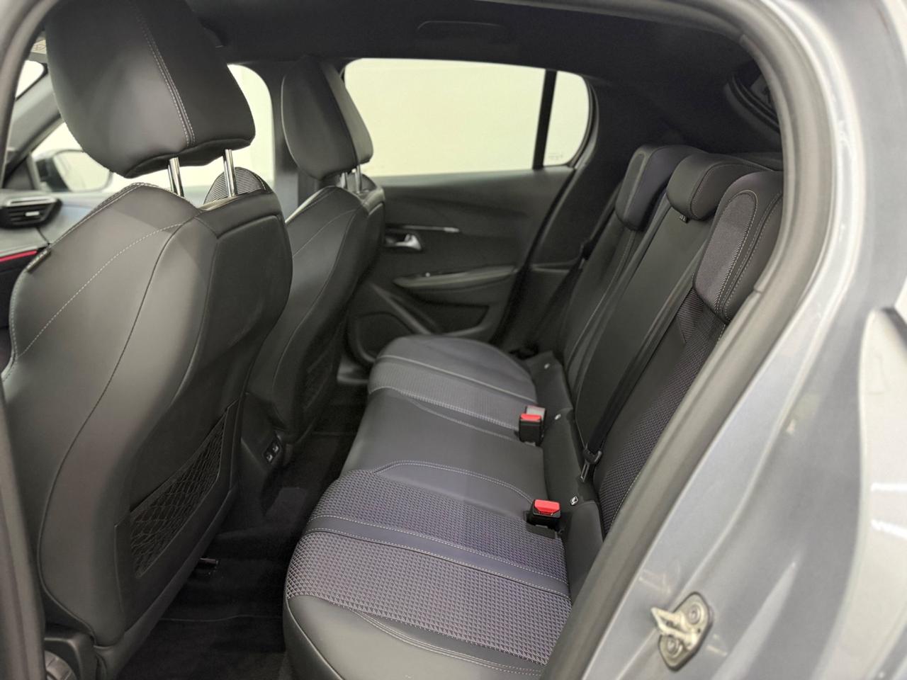 Peugeot 208 BlueHDi 100CV GT Line 2020