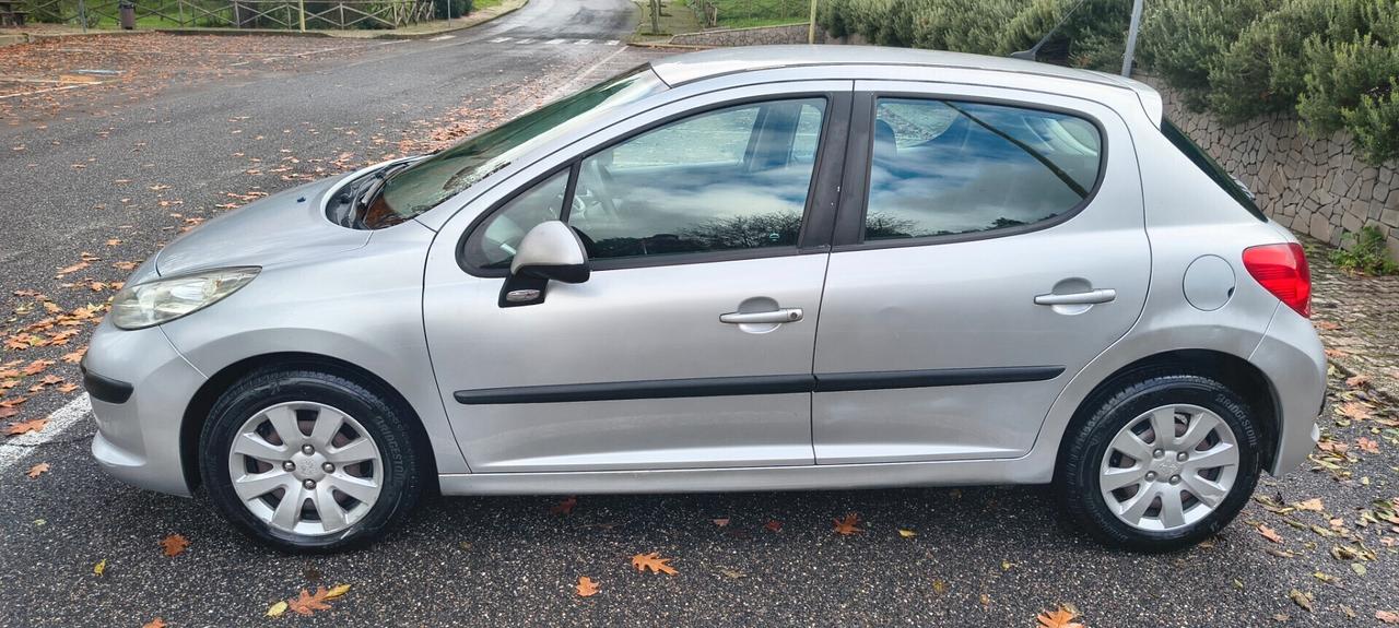 Peugeot 207 1.4 VTi 95CV 5p. X Line