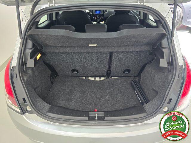 LANCIA Ypsilon 1.2 69 CV 5 porte Gold