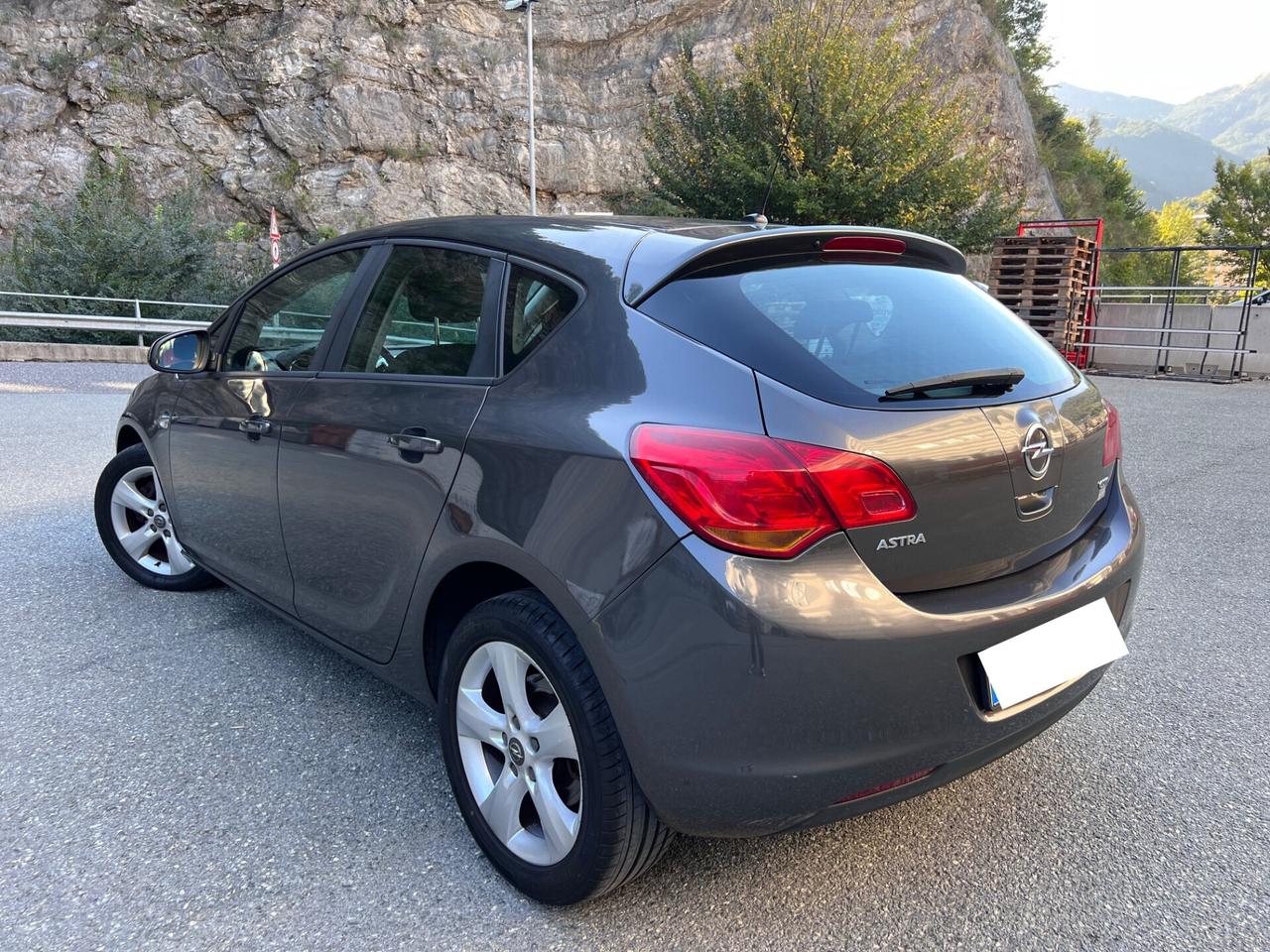 Opel Astra 1.7 CDTI 110CV 5 porte Cosmo
