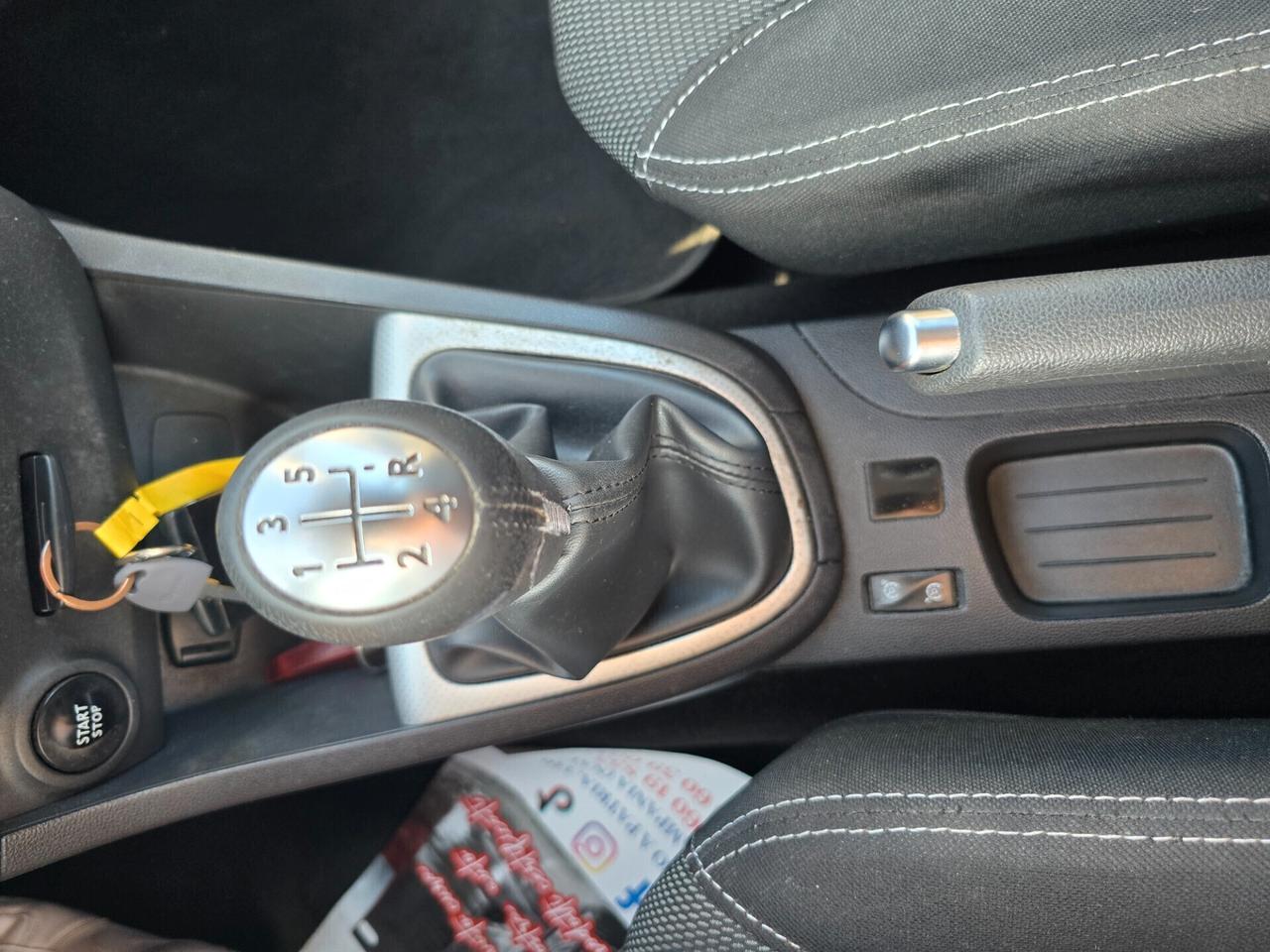 Renault Clio 1.5 dCi 8V 75CV Start&Stop Duel