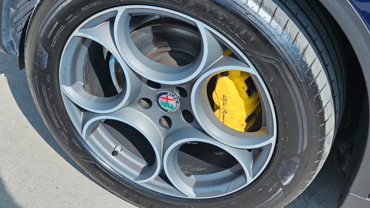 Alfa Romeo Stelvio 2.2 Turbodiesel 210 CV AT8 Q4 Super