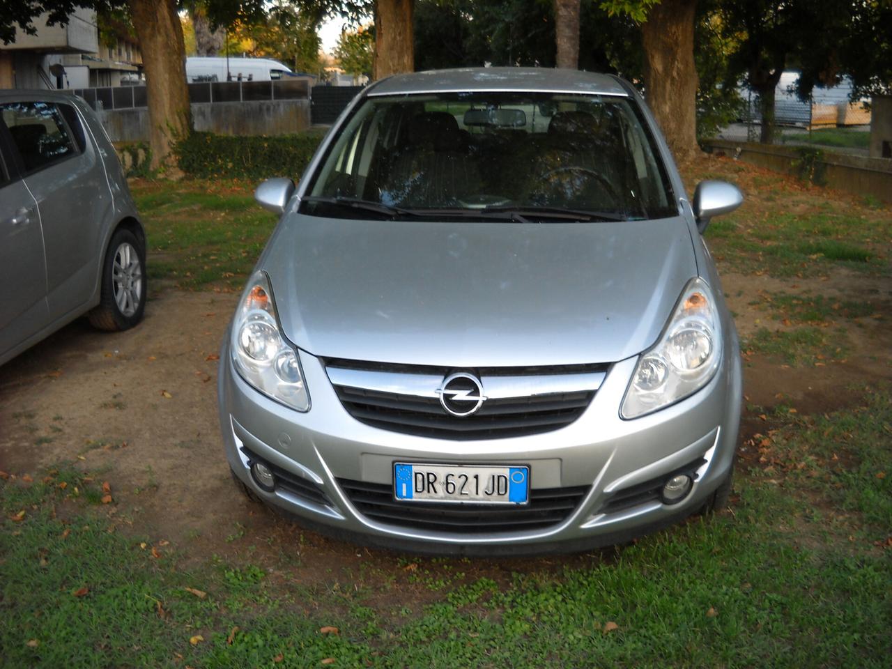 Opel Corsa 1.2 5 porte Easytronic Club