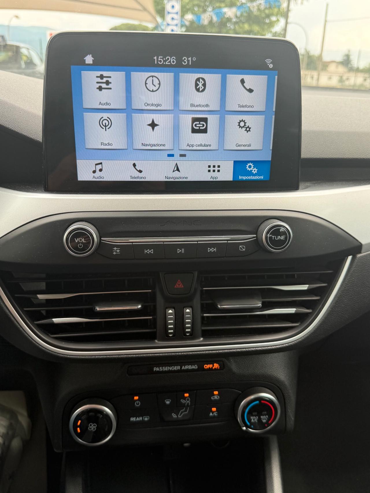 " POCHI KM " Ford Focus 1.5 TDCi 120 CV AUTOM.