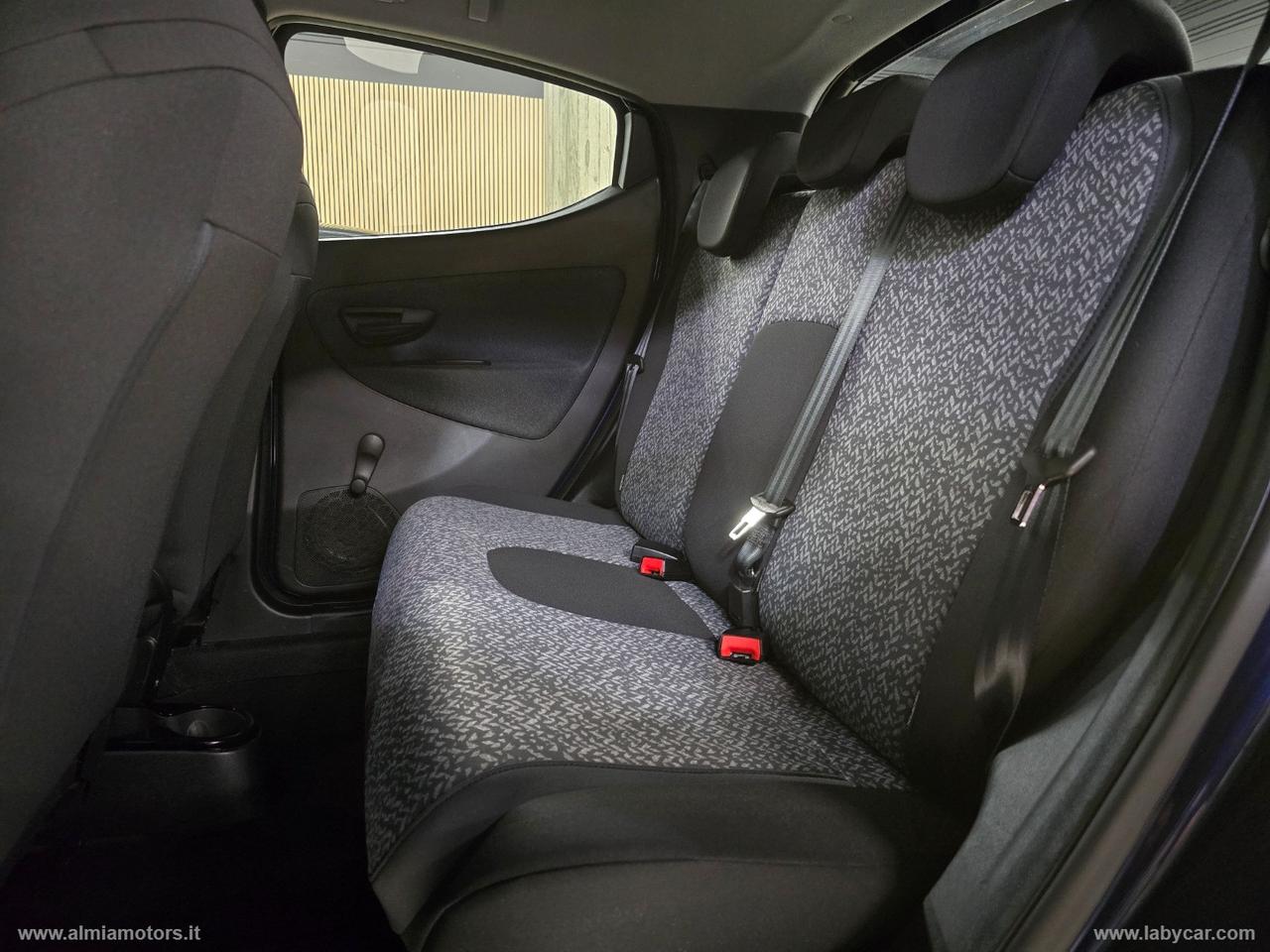 LANCIA Ypsilon 1.0 FireFly 5pS&S Hyb. Eco Silv.