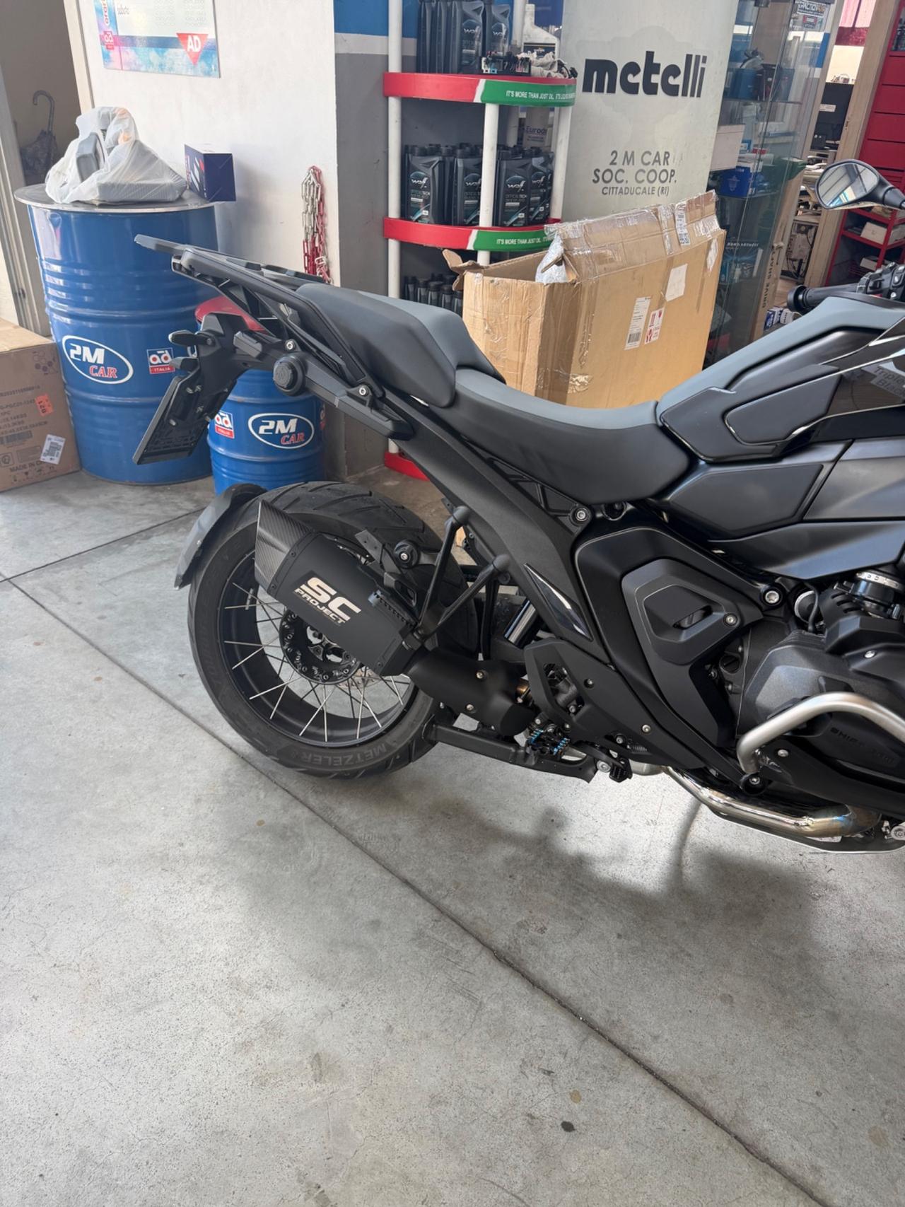 Bmw R 1300 GS Iper full