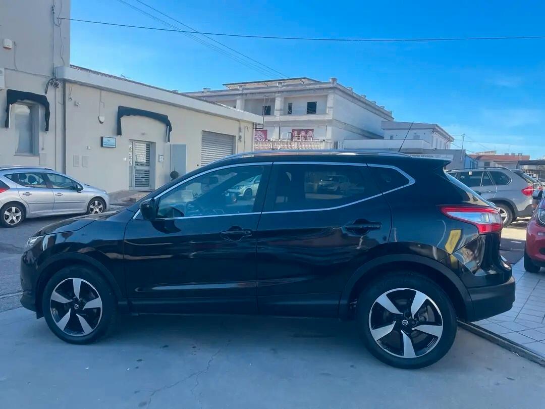 Nissan Qashqai 1.5 dCi N-Connecta