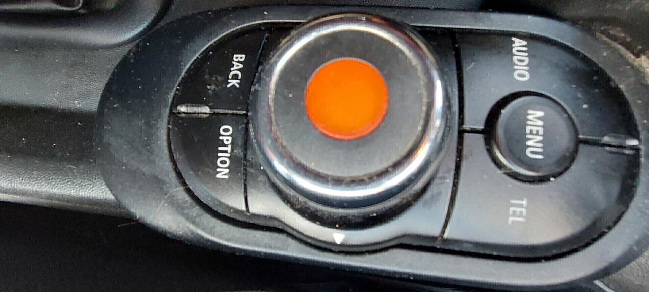 MINI ONE 1,5 DIESEL 95 CV HYPE LEGA TELEFONO SENSORI RADAR FULL LED IMPECCABILE X NEOPATENTATI