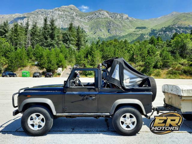 LAND ROVER Defender 2.5 Td5 Autocarro 3 posti Soft Top con carrello