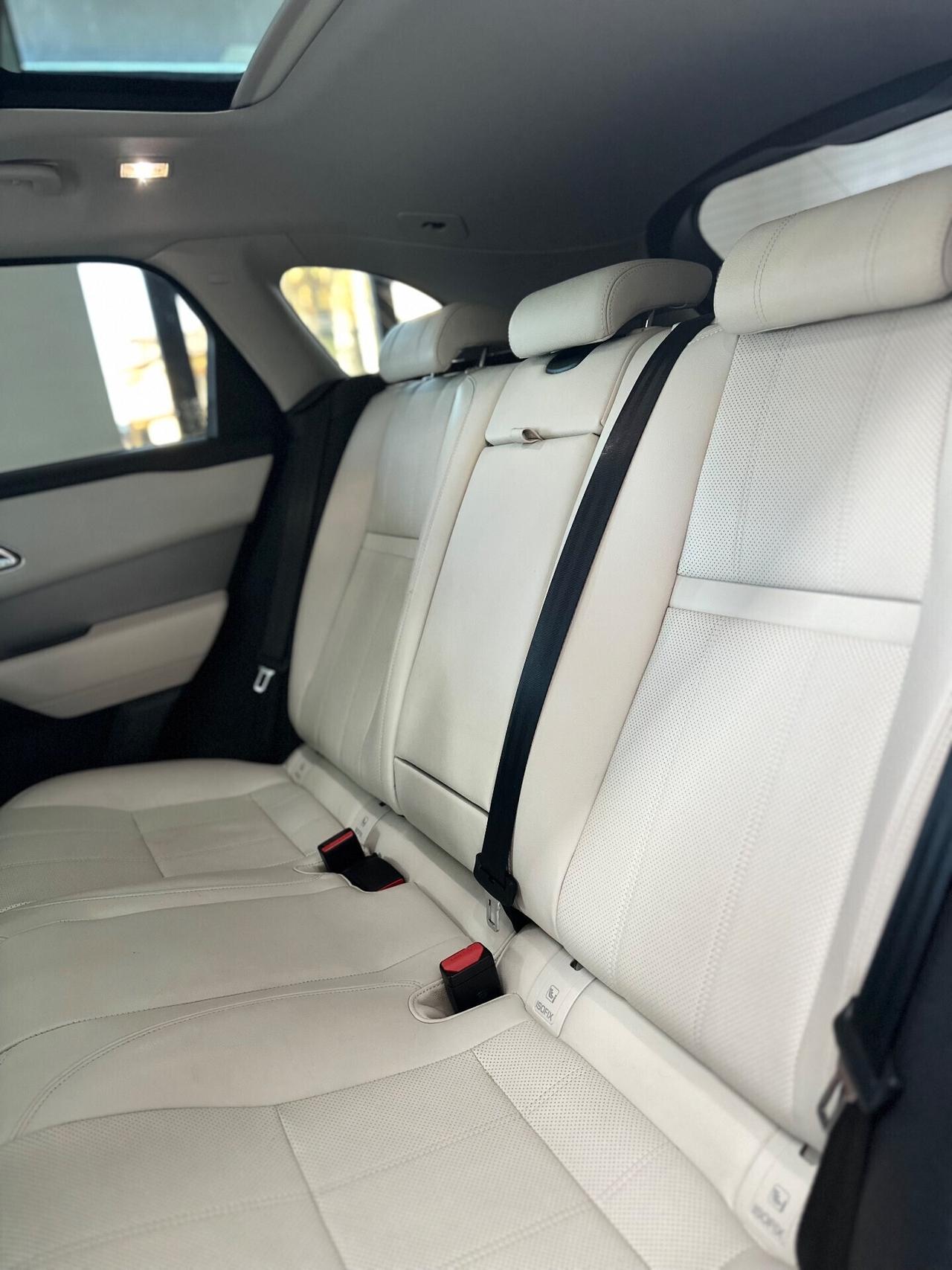 Range Rover Velar 2.0D tettuccio apribile