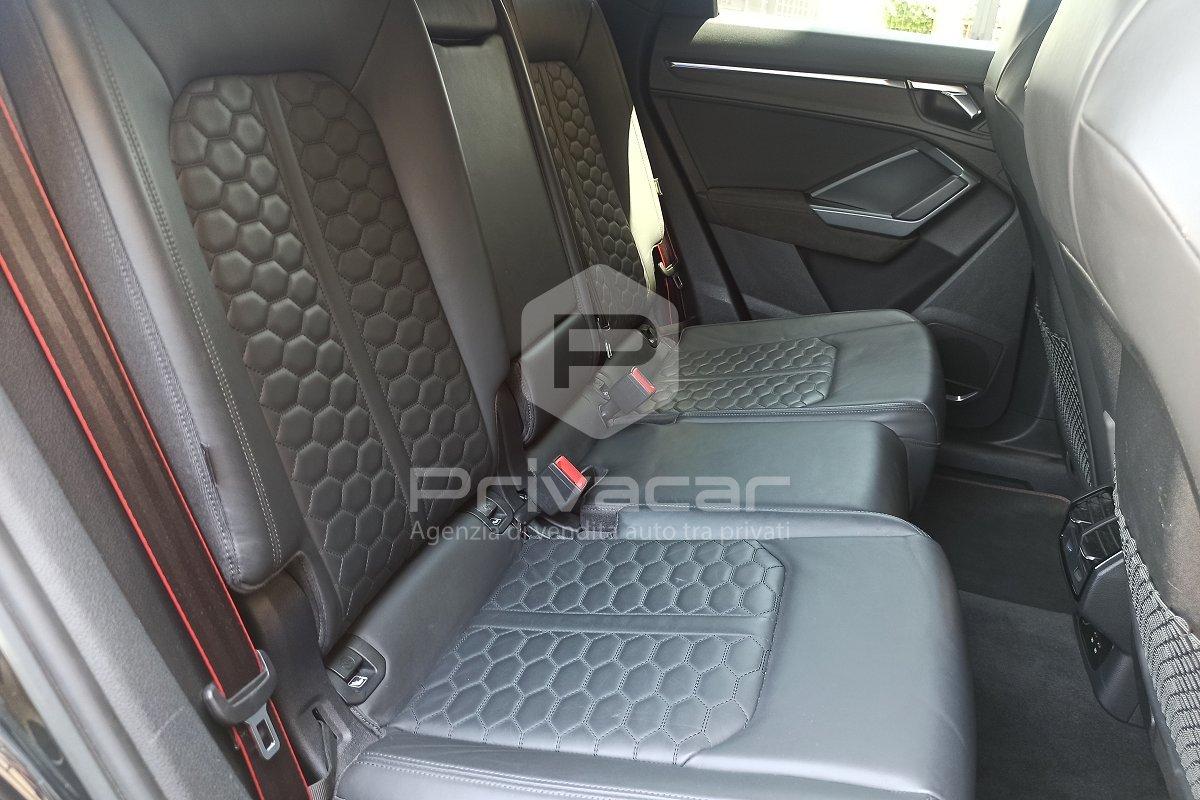AUDI RS Q3 SPB quattro S tronic