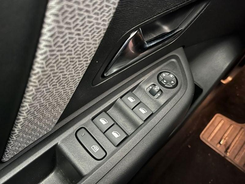 Citroën C4 C4 BlueHDi 130 S&S EAT8 Shine