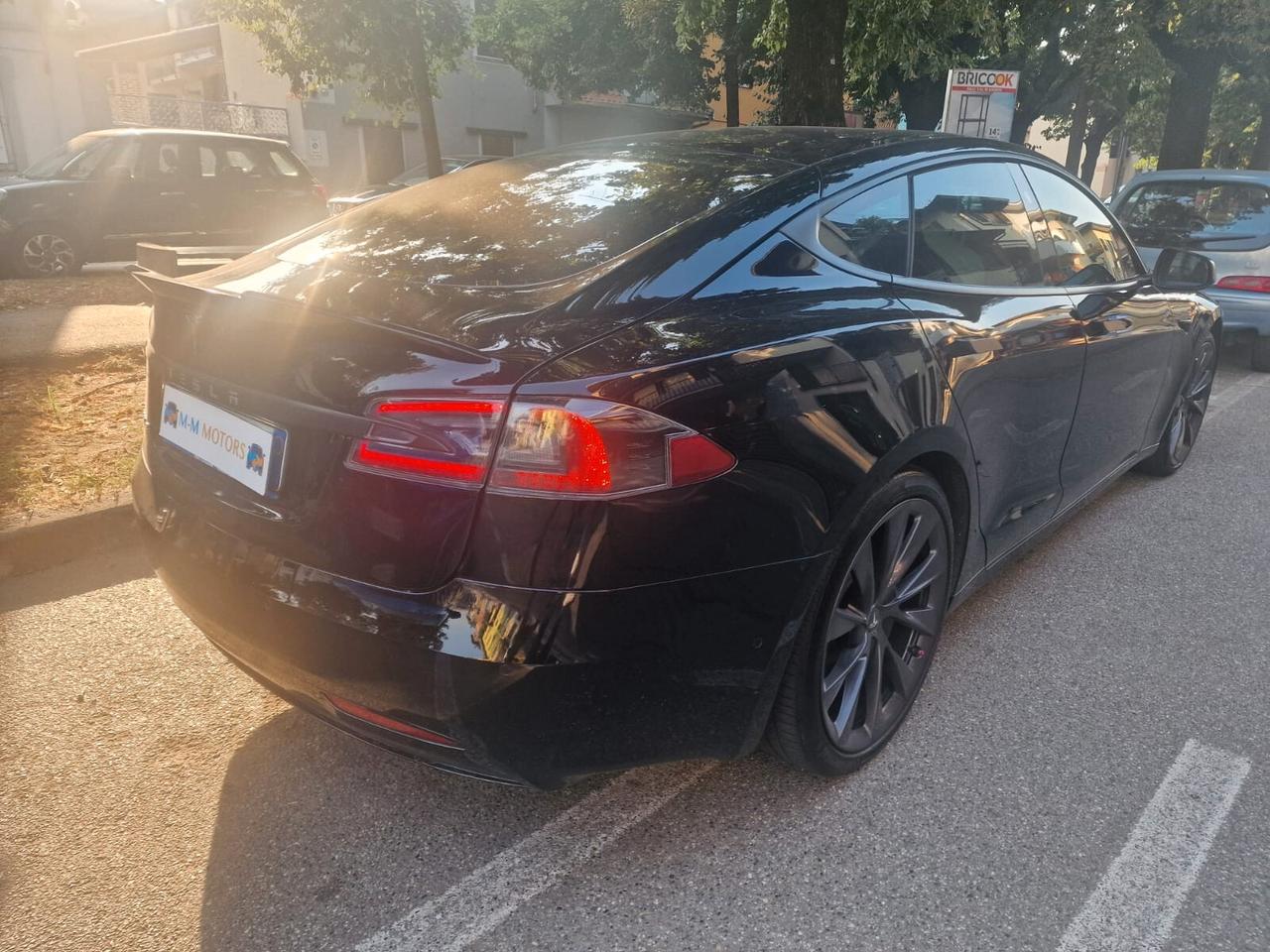 Tesla Model S Dual Motor PELLE TOTALE BIANCA