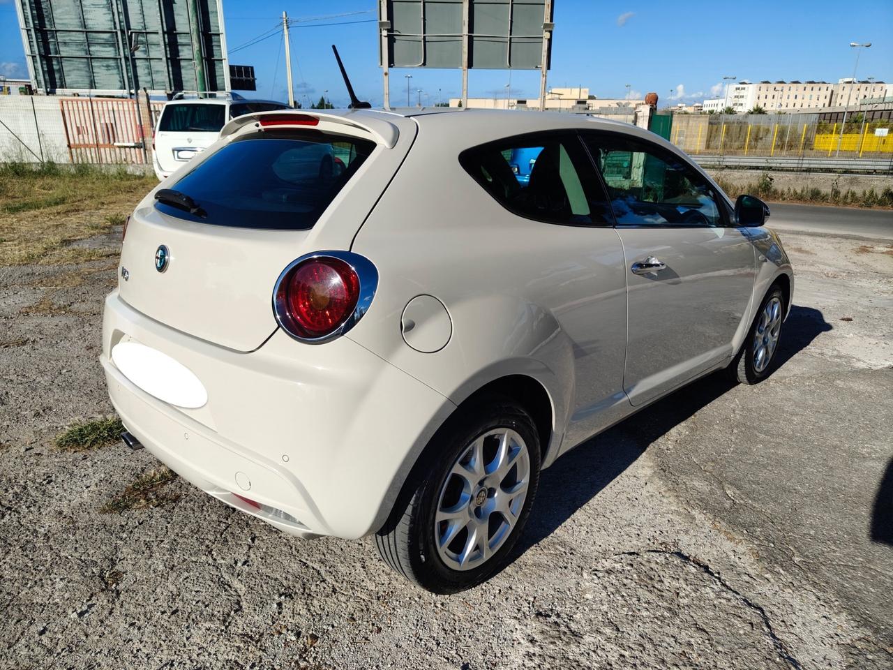 Alfa Romeo MiTo 1.3 JTDm 85CV OK NEOPATENTATI