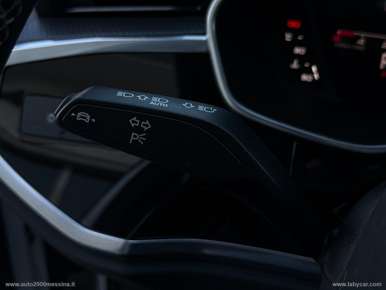 AUDI Q3 SPB 35 TDI S tronic S line edition